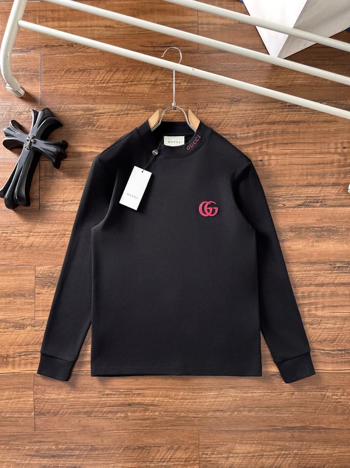 Gucci Long Sleeve T-Shirt – 2025FW in Black With Light Logo