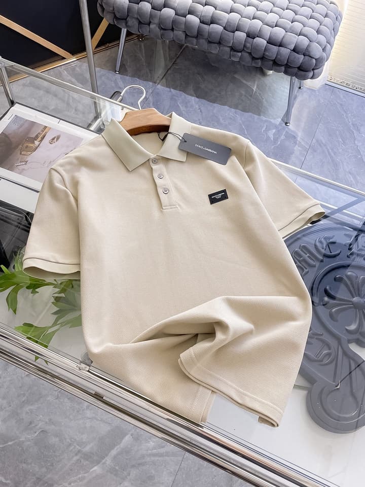 Dolce & Gabbana Minimalist Piqué Polo Shirt – Spring/Summer Collection – 2026 in Black Patch Logo