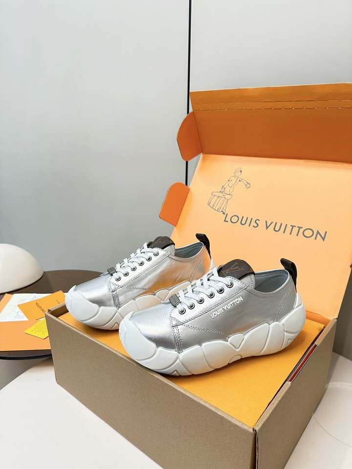 Louis Vuitton LV Bubble Platform Sneakers in Metallic Silver