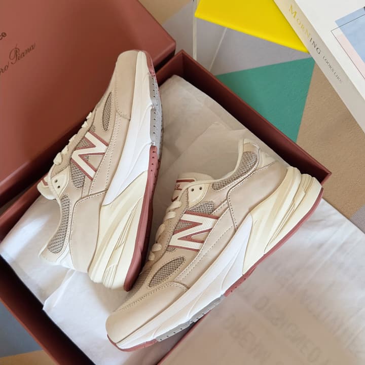Loro Piana x NewBalance 990v6 Collaboration Sneakers