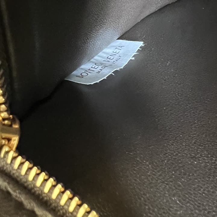 Bottega Veneta Andiamo Handbag in Charcoal Grey