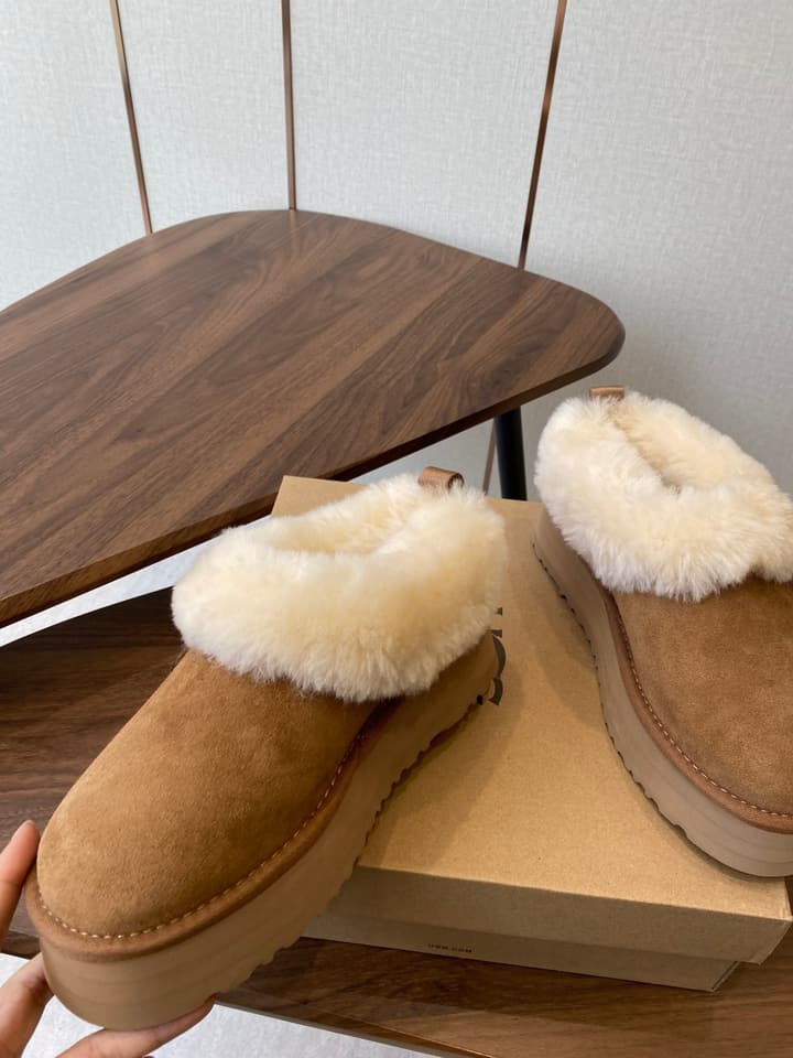 UGG Tazzler Sheep Wool Slippers – Autumn/Winter Collection in Black Suede