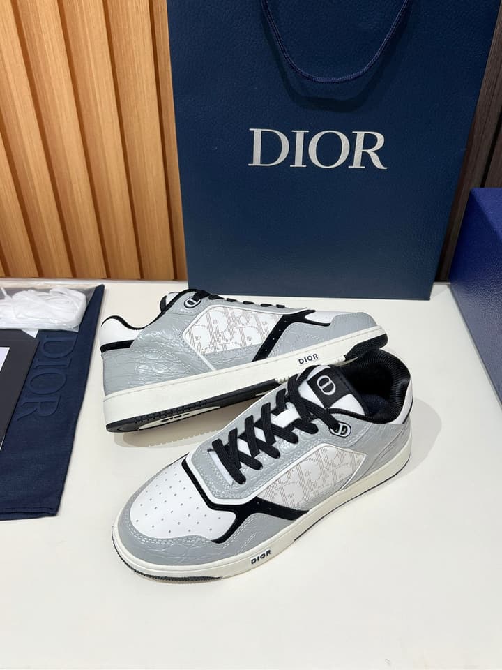 Dior B27 Unisex Sneakers – 2025 Collection in Black And Khaki Oblique