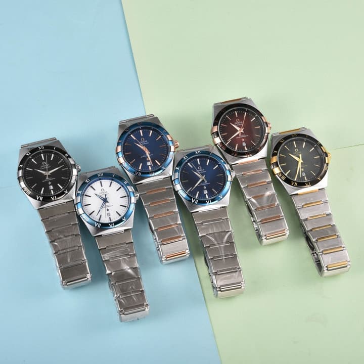 Omega Constellation Series Mechanical Watch in Black Bezel Green Dial