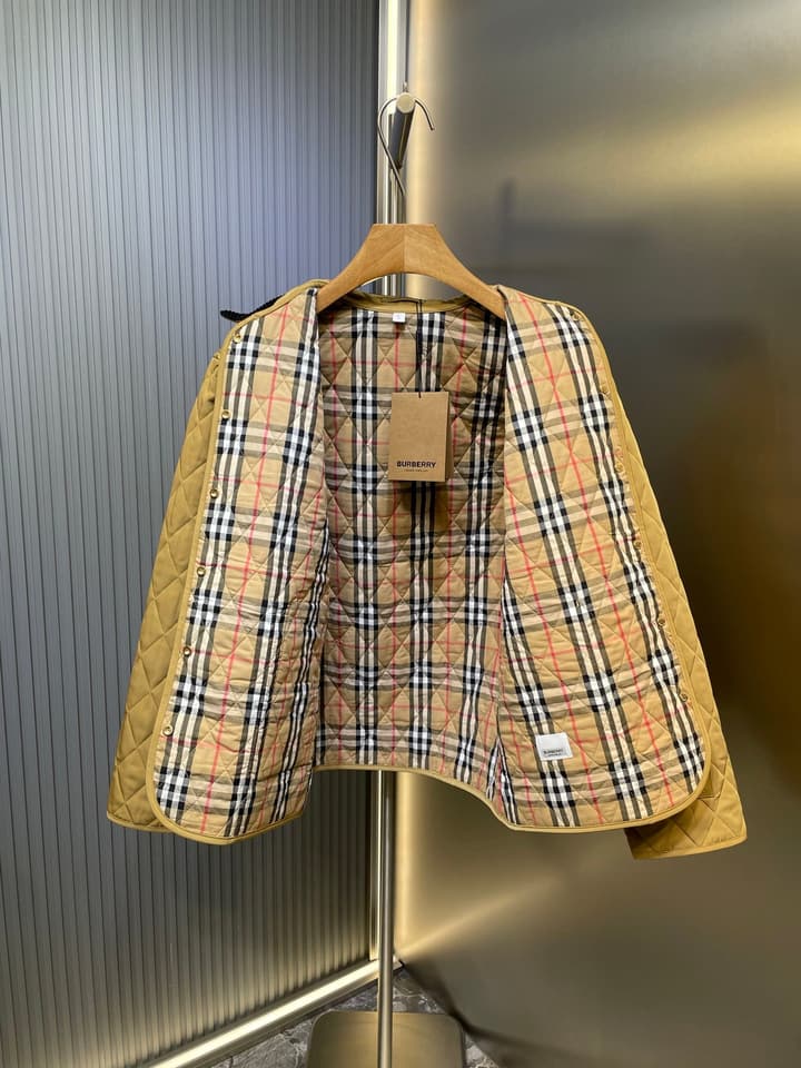 Burberry Quilted Long-Sleeve Jacket – 25FW in Charcoal Grey
