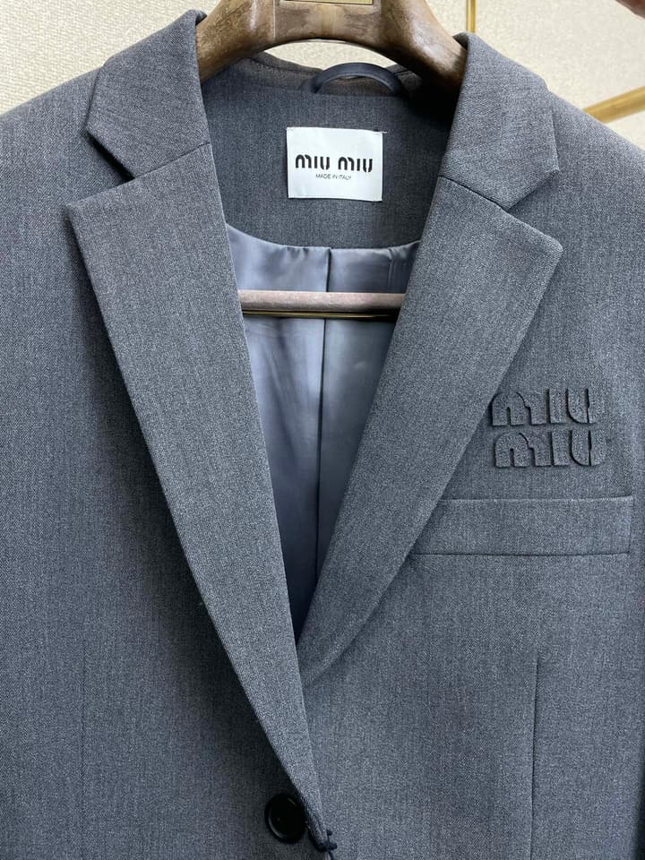 Miu Miu Casual Blazer Jacket