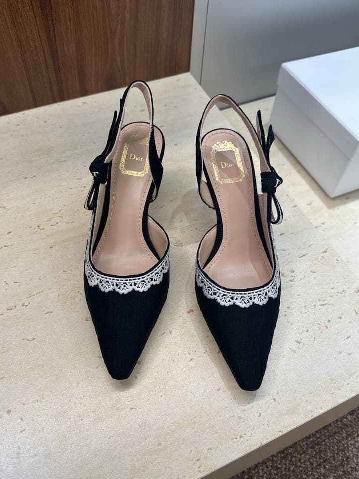 Dior J'Adior Dentelle Slingback Heels – 2026 Early Spring Haute Couture Collection in Beige