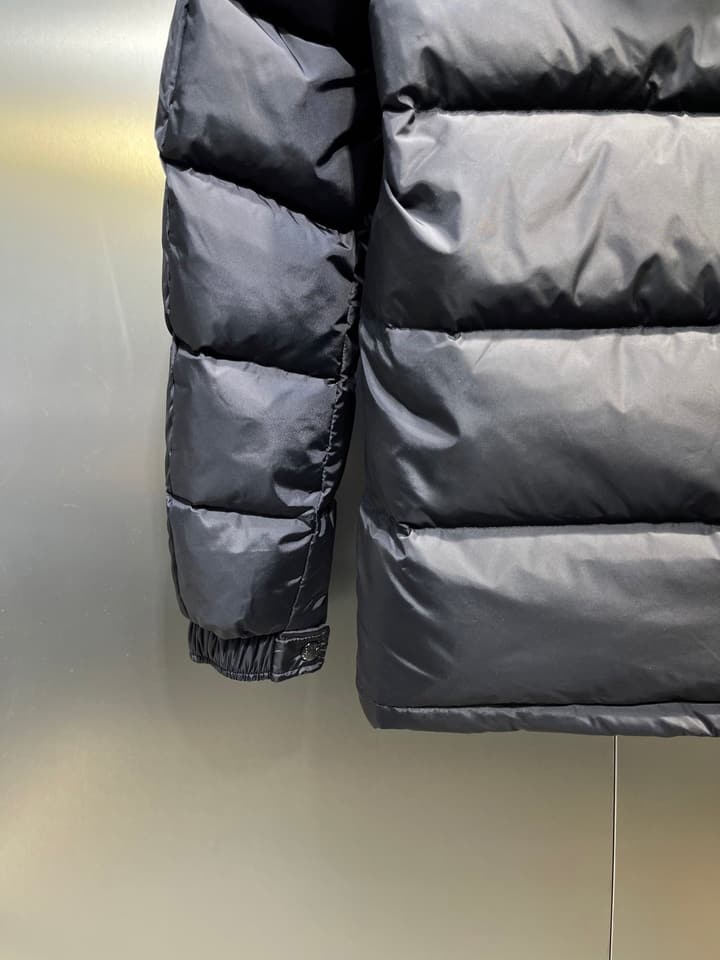 Moncler Maya Matte Down Jacket – Autumn/Winter Collection in Black