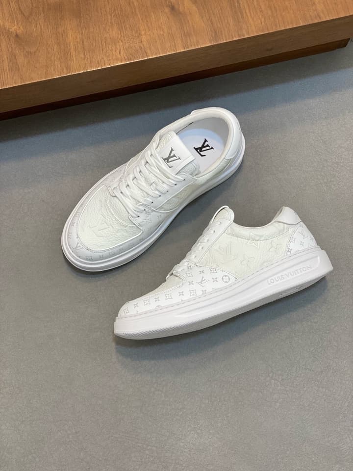 Louis Vuitton Nappa Leather Lightweight Sneakers in All White