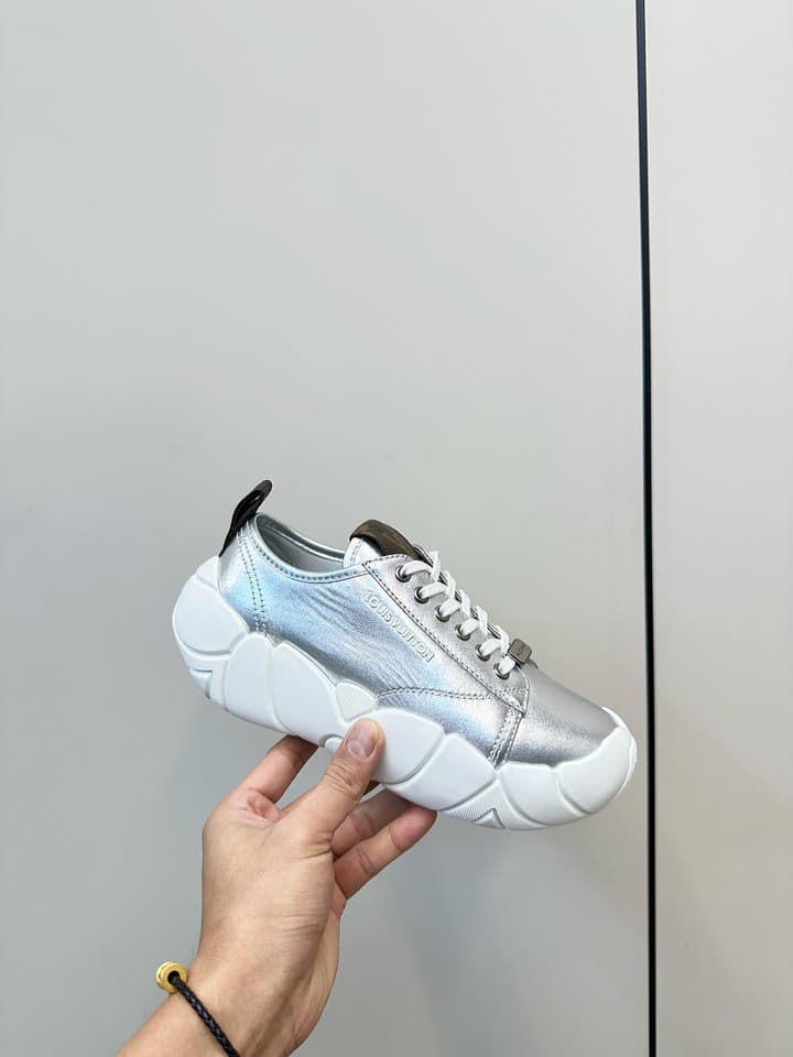 Louis Vuitton LV Bubble Platform Sneakers in Metallic Silver