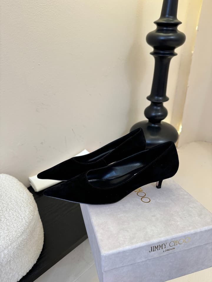 Jimmy Choo Suede Pumps – 2025 Fall Collection in Black Velvet