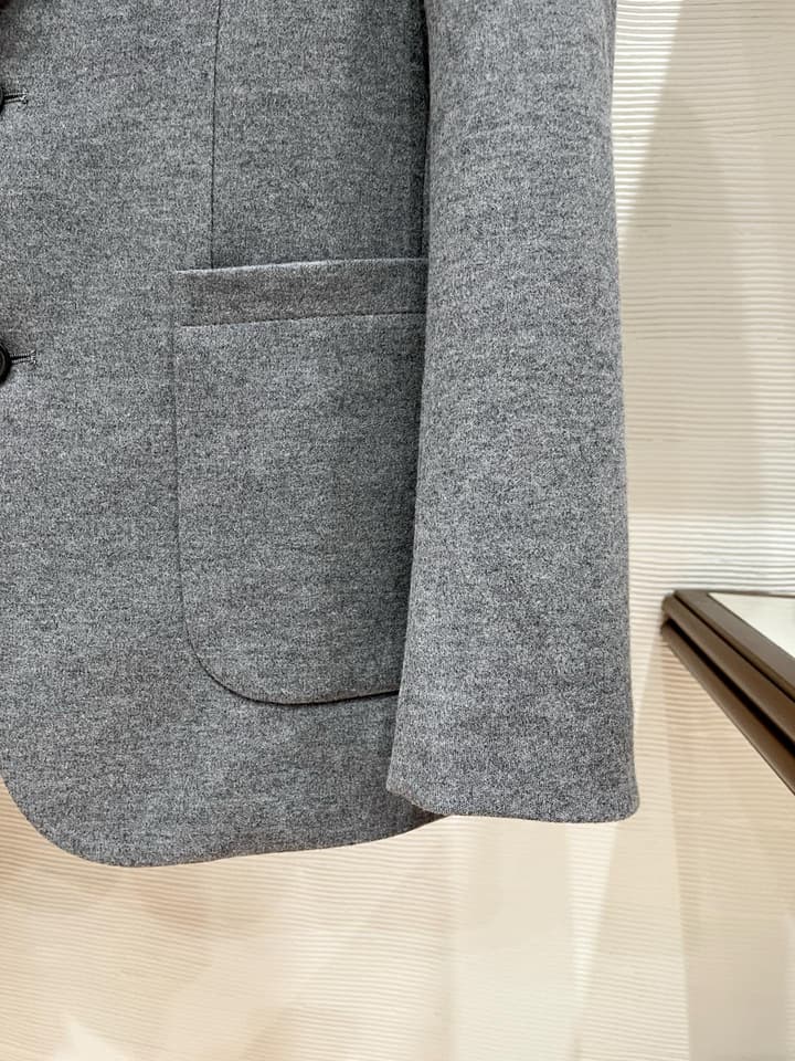 Brunello Cucinelli Men's Slim Fit Mixed Fabric Blazer – 2025FW in Dark Charcoal Gray