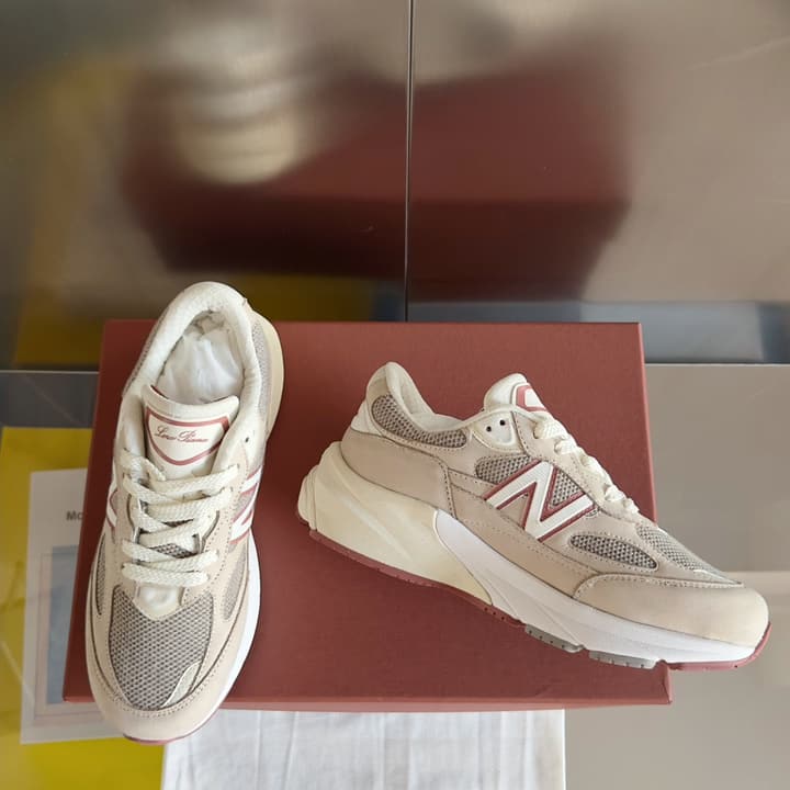 Loro Piana x NewBalance 990v6 Collaboration Sneakers