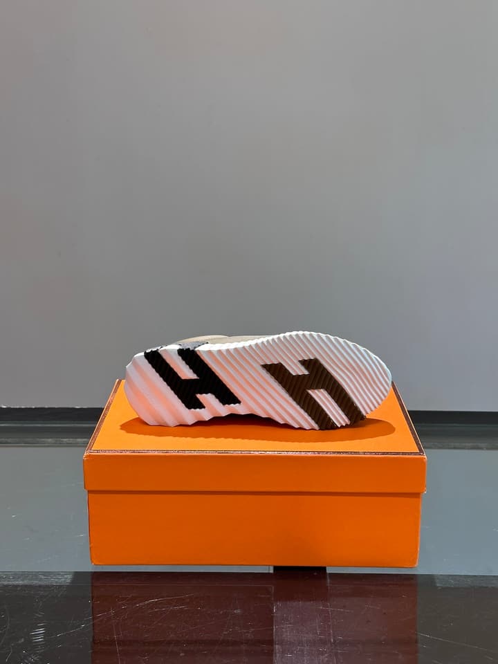 Hermès Bouncing Unisex Sneakers in Black
