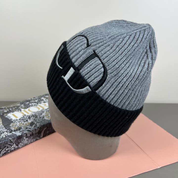 Dior Wool Cashmere Double Layer Beanie in Cream And Dark Brown