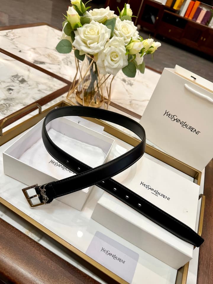 Saint Laurent Classic Leather Belt – 3.0cm