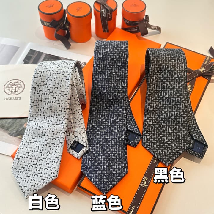 Hermès Men's H-Logo Silk Tie in Black