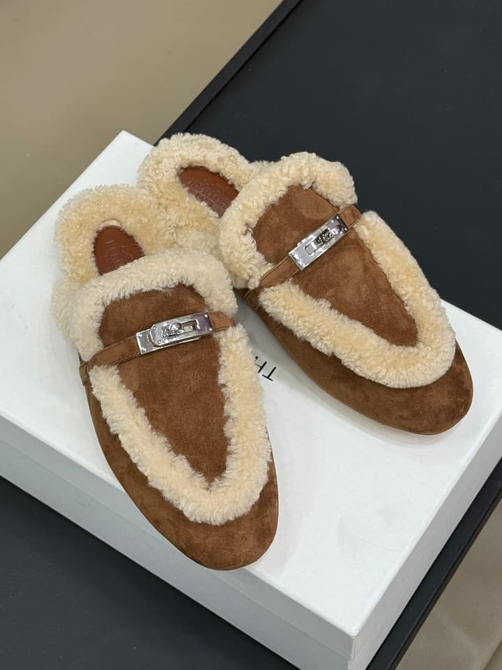 Hermès H Kelly Classic Mule Slippers – 24FW