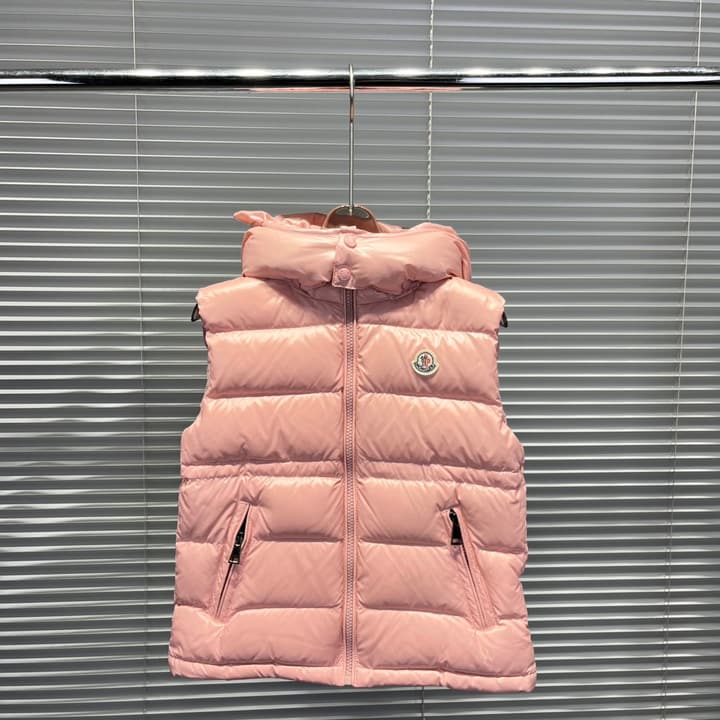 Moncler Ania Fitted Down Vest – Kids Collection – 2025 in Black
