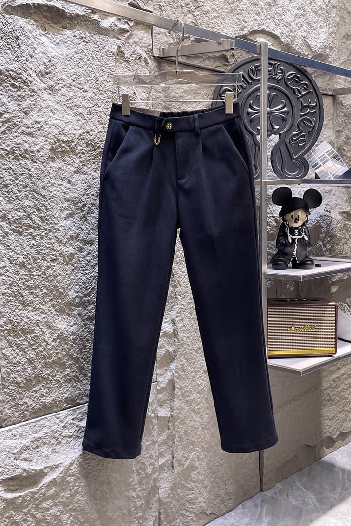 Louis Vuitton Wool Blend Dress Trousers – Autumn/Winter Collection in Black