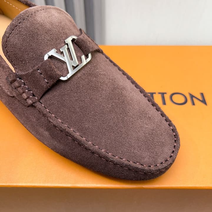 Louis Vuitton Pebbled Leather Driving Shoes in Black Smooth Leather