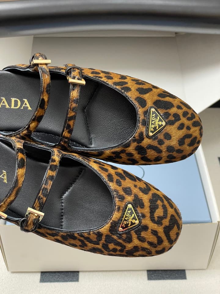 Prada Wrinkled Patent Ballet Flats – 25SS in Leopard Print