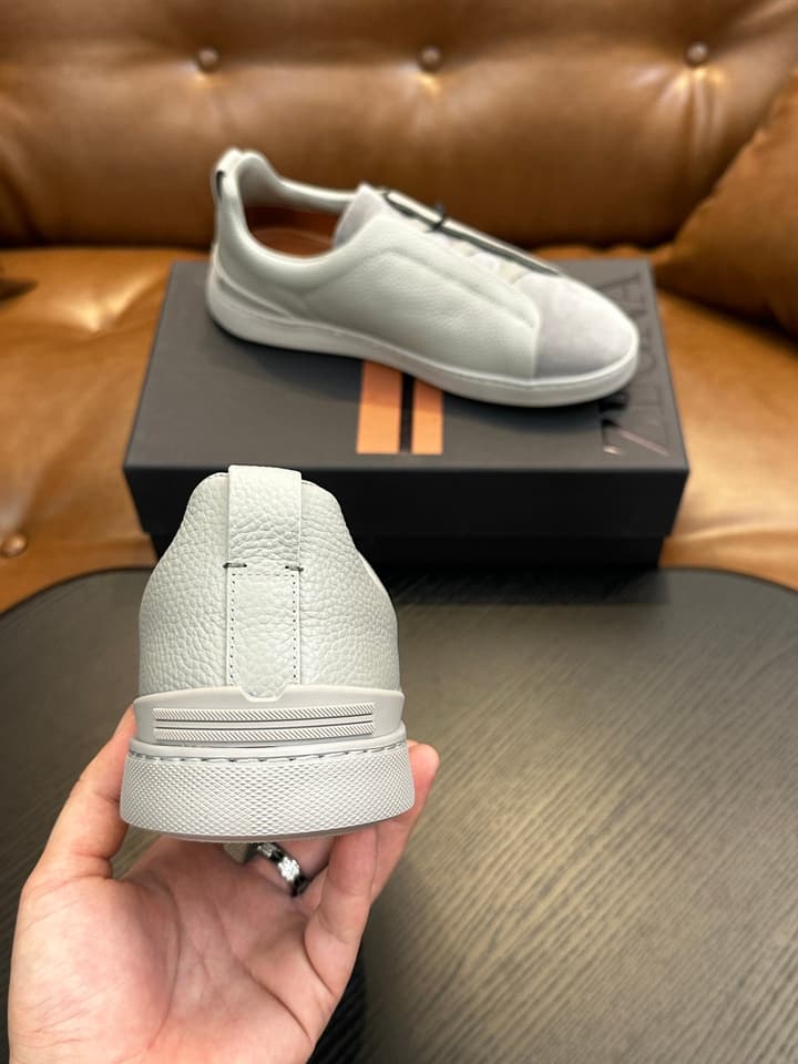 Zegna Triple Stitch™ Low-Top Sneakers in Leather Off-white