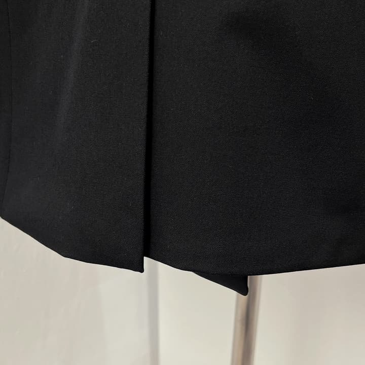 Saint Laurent Iconic Double-breasted Blazer in Classic Black