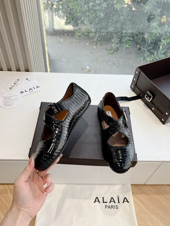 Alaïa Eel Leather Ballet Flats – 2025 SS