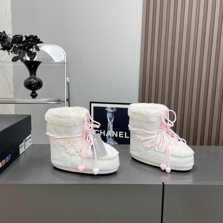 Moon Boot Furry Snow Boots – 2024FW in High