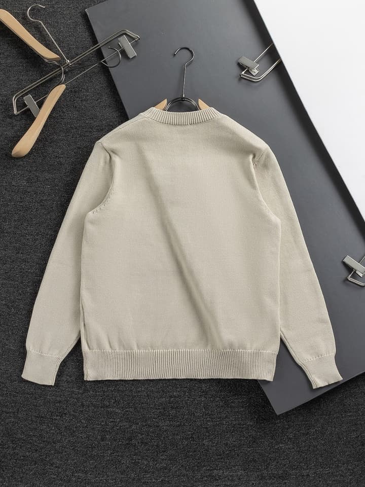 Burberry Equestrian Knight Jacquard Sweater – 25SS in Grey With White Logo