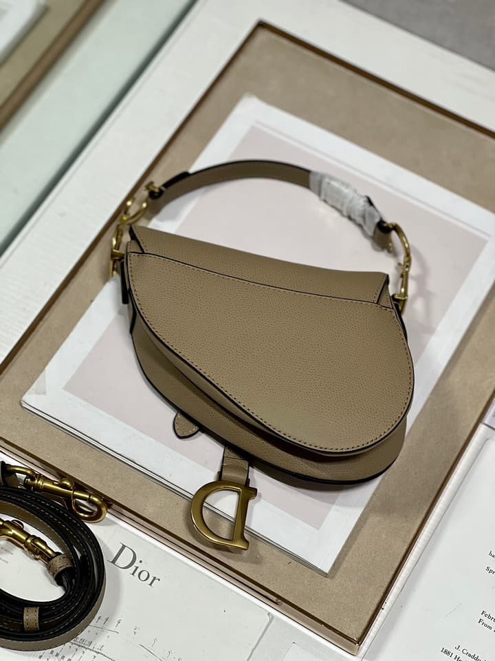 Dior Saddle Shoulder Bag in Black