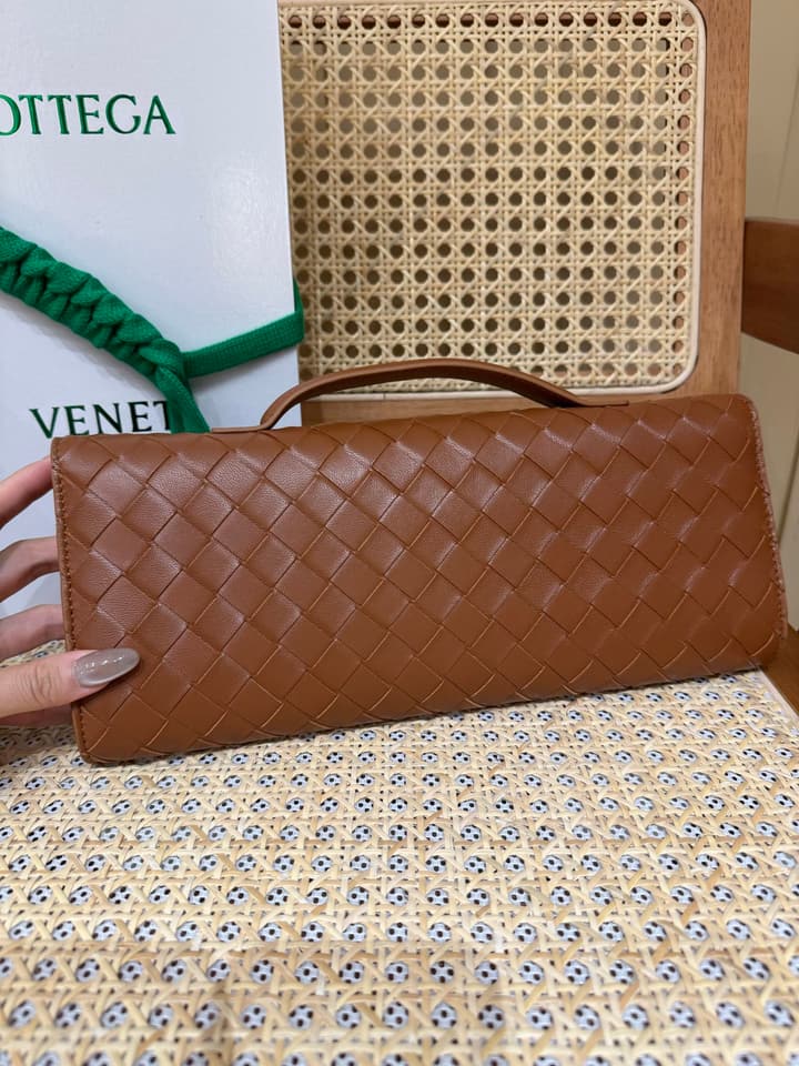Bottega Veneta Andiamo Clutch Bag in Black Intrecciato