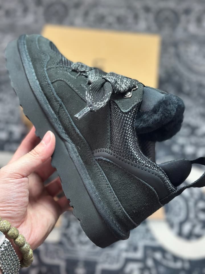 UGG Lowmel Sheepskin Snow Boots in Triple Black Suede
