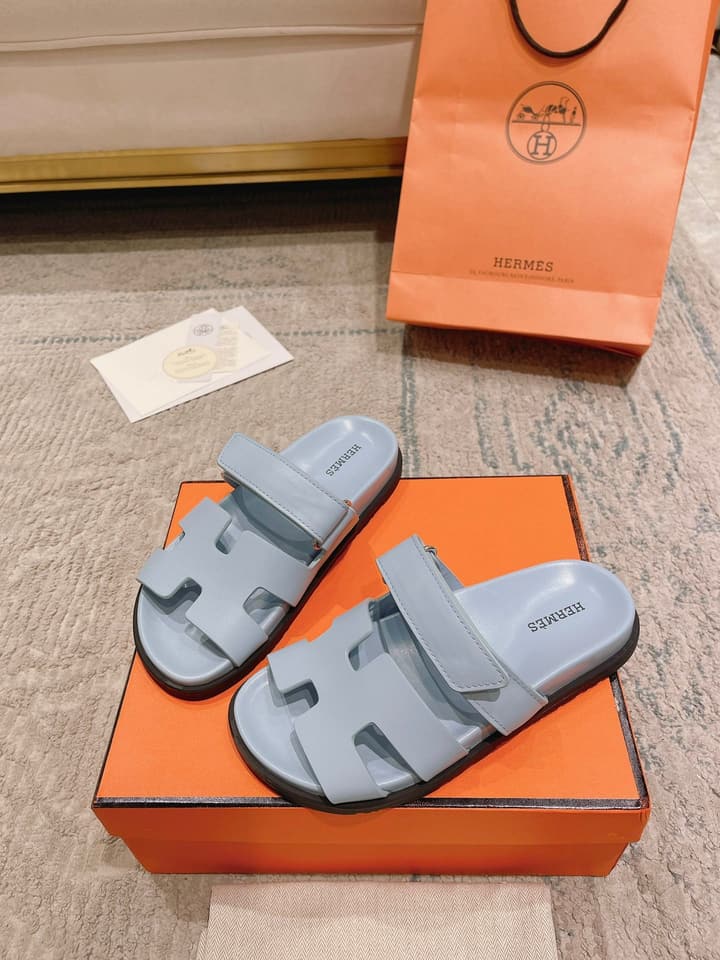 Hermès Chypre Slides – 2023SS Collection in Black And White