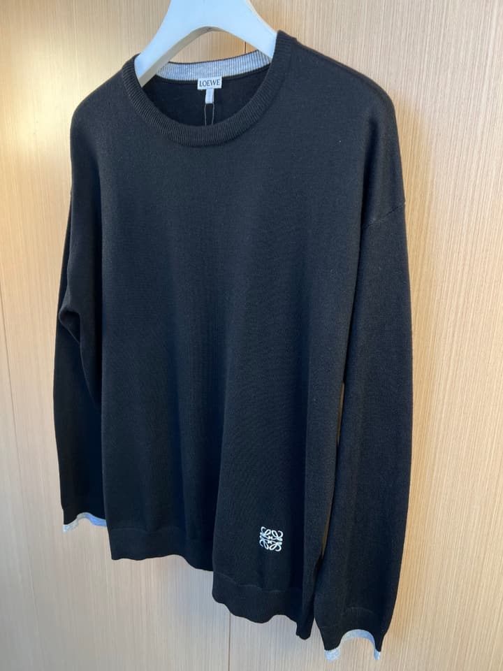 Loewe Embroidered Crewneck Sweater – 26SS in Black With Grey Trim