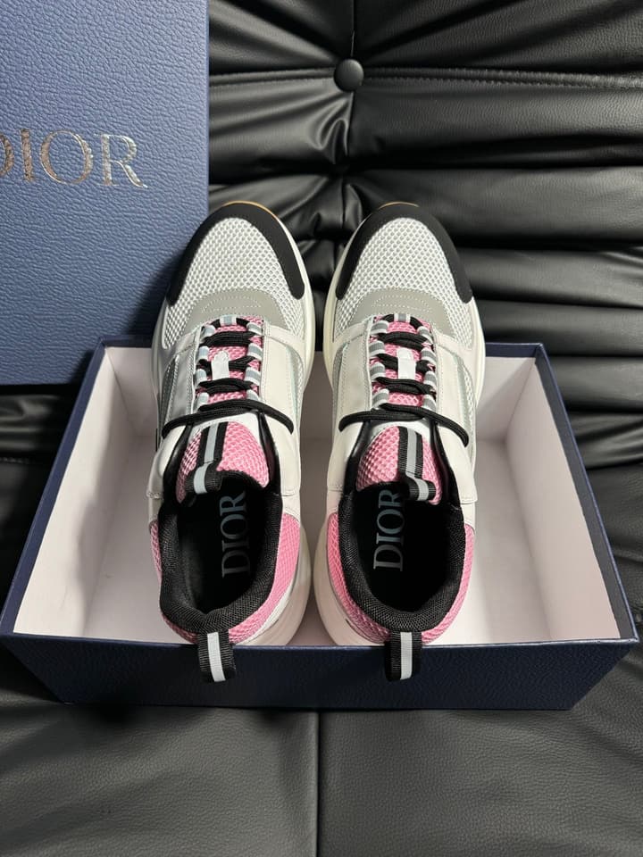 Dior B22 Calfskin Sneakers in Black