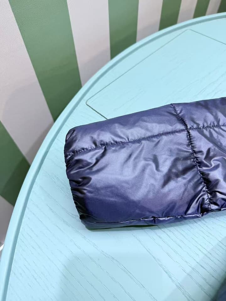 Moncler Children's Puffer Jacket – Kids Collection – 2025FW in Glossy Black
