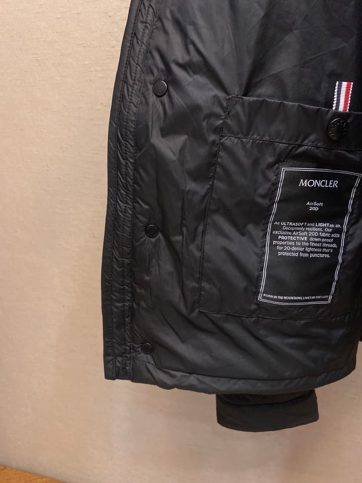 Moncler Men's Lightweight Stand Collar Down Jacket – 25FW in Quilted Black Jacket