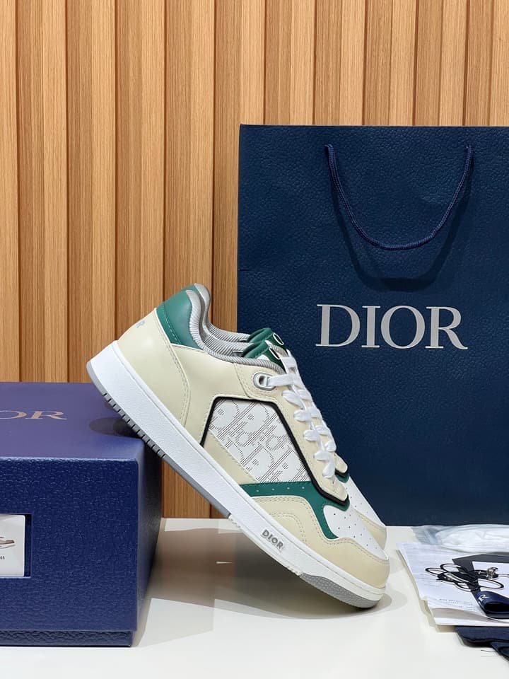 Dior B27 Unisex Sneakers – 2025 Collection in Beige With Dark Green Accents
