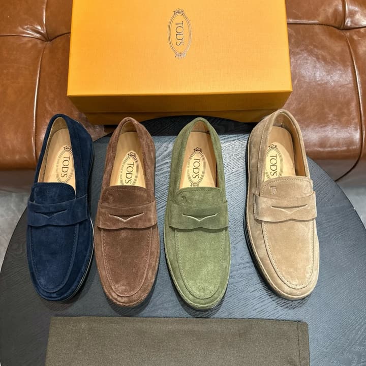 Tod's Gommino Calfskin Loafers in Charcoal Suede