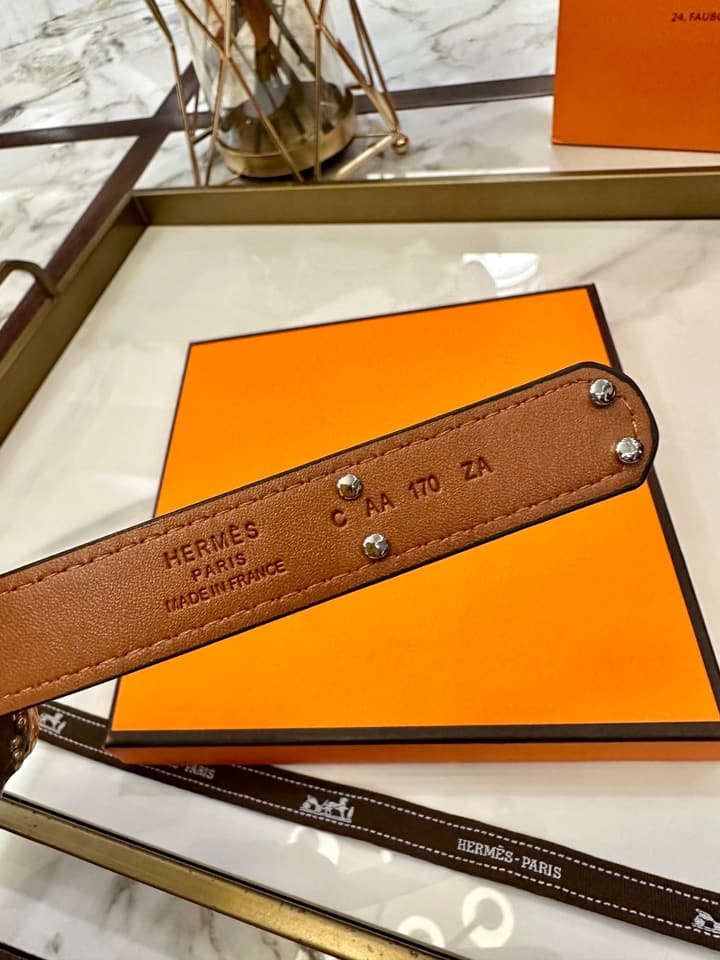 Hermès Slim Leather Belt – 2.0cm in Black With Silver Buckle