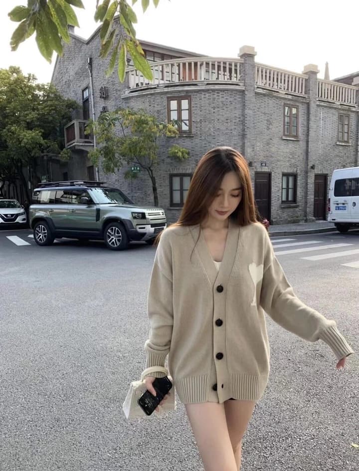 Ami Paris De Coeur Knit Cardigan in Classic Black