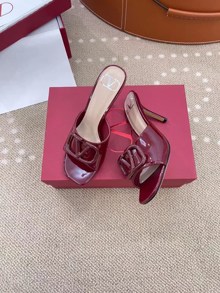 Valentino VLogo Patent Leather Heeled Mules in Burgundy Red