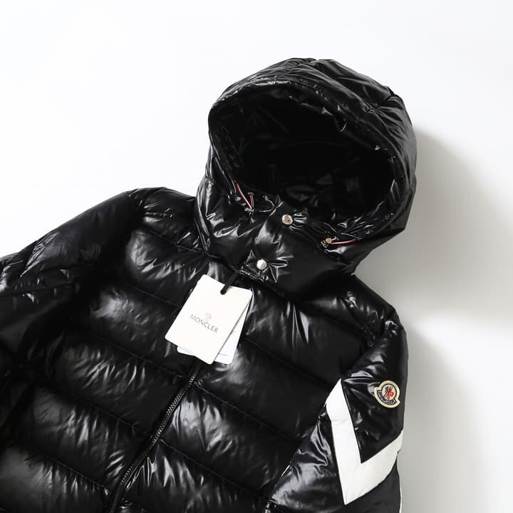 Moncler Corydale Striped Hooded Down Jacket – FW22