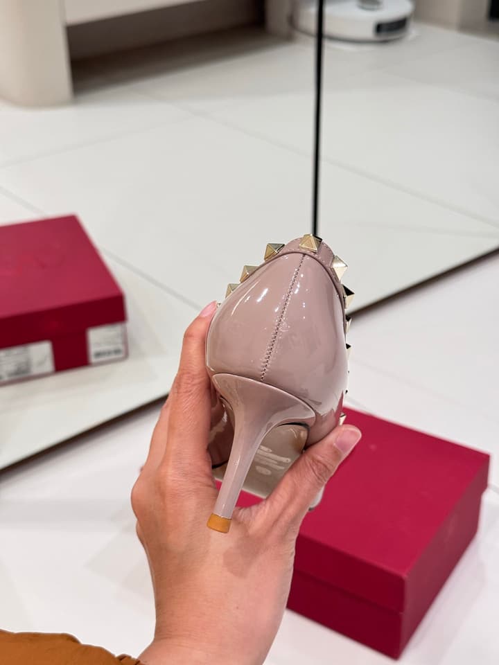 Valentino Classic High-Heel Pumps in Nude Pink Studded