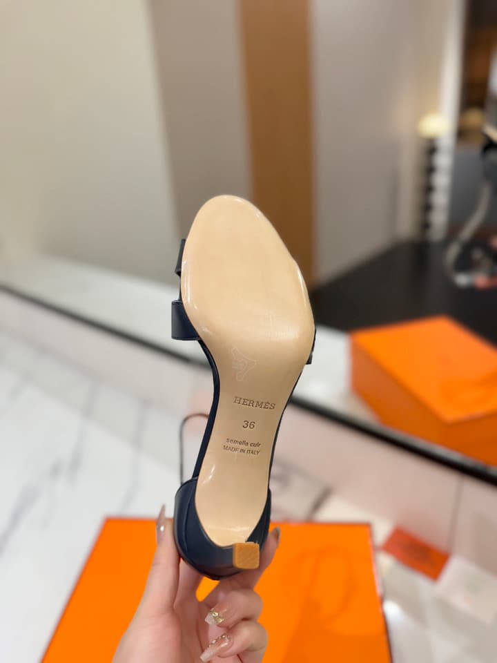 Hermès Classic Smooth Cowhide Heels – 6.5cm in All White
