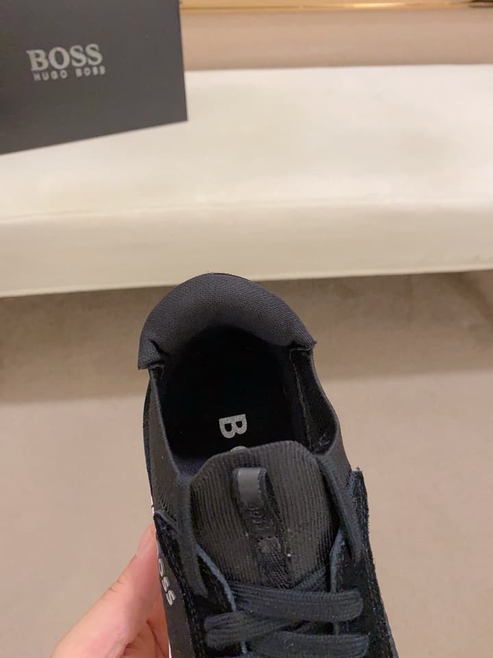 Boss Latest Casual Fly-Knit Sneakers in Black With Gold Accents