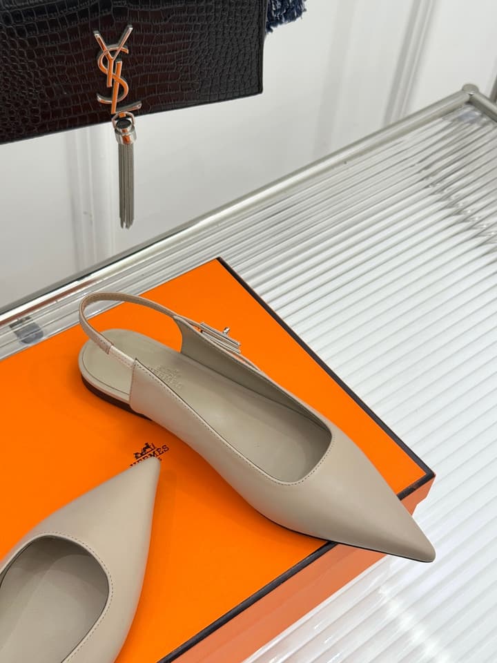 Hermès Kelly Buckle Pointed Toe Flat Sandals in Cream Beige