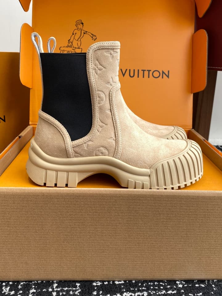 Louis Vuitton Runway Slip-On Ankle Boots – New Collection in Beige